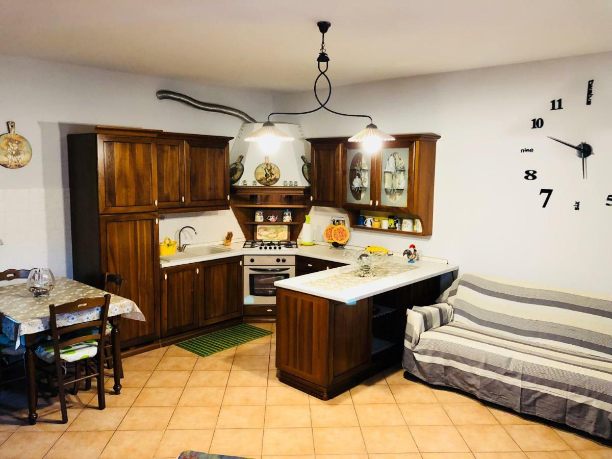 Monica'S Villa ฟิอาโน โรมาโน ภายนอก รูปภาพ